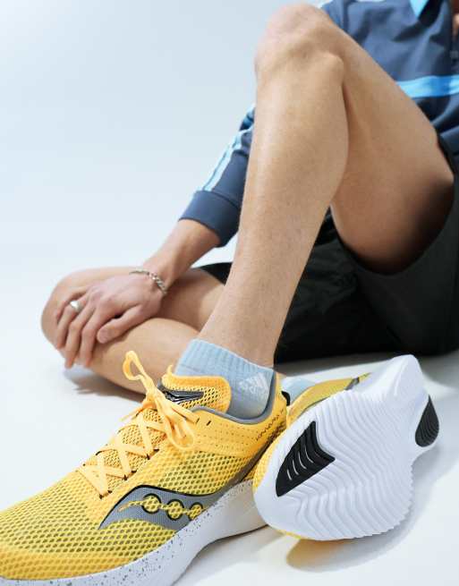 Scarpe saucony nere e oro online