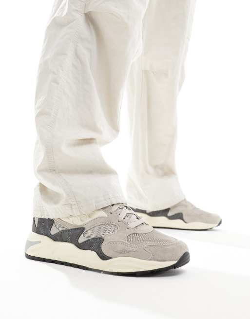 Saucony – Originals Grid Shadow 2 – Grå och gräddvita sneakers