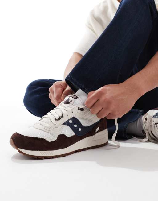 Saucony Originals Shadow 5000 trainers in moon and chocolate