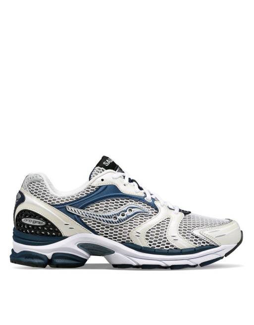 Saucony Progrid Triumph 4 trainers in white and navy