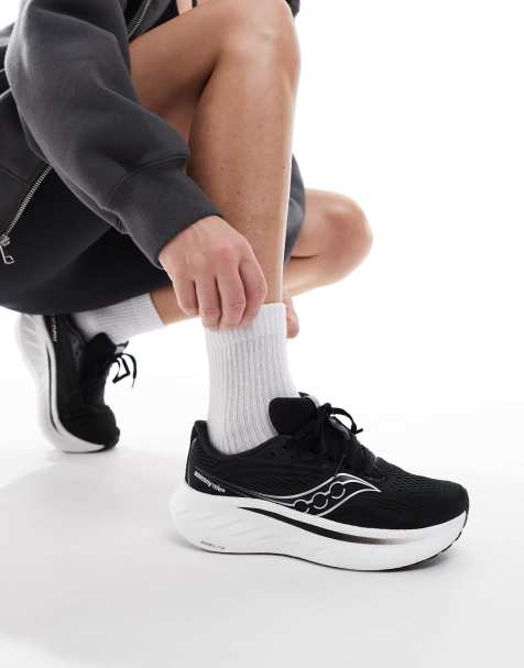 Saucony - Ride 18 Neutral - Hardloopsneakers met demping in zwart en wit - view 1