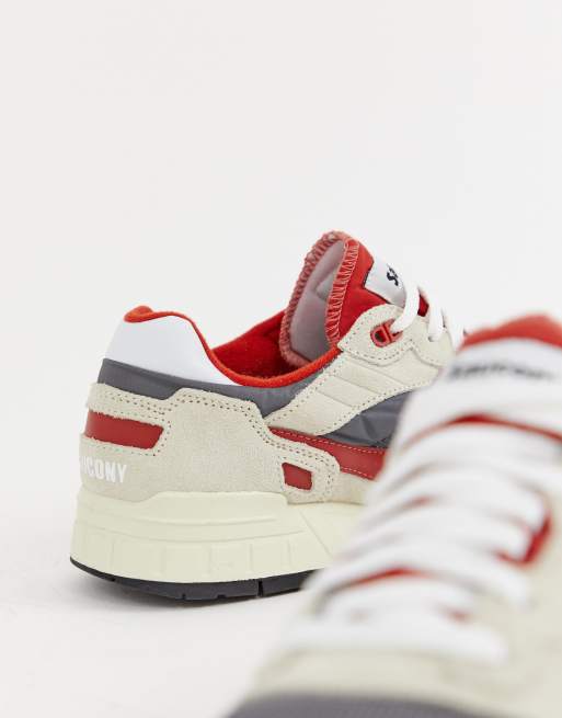 Saucony shadow 5000 vintage trainer in off white