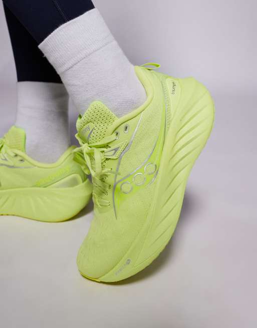 Saucony – Triumph 22 – Neutrallaufschuhe in Sonnig und Zitrone mit Dämpfung, 4 von 5