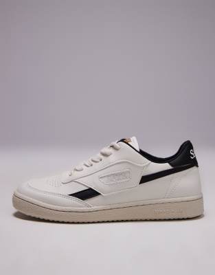 Saye Unisex Modelo '89 Sneakers In White