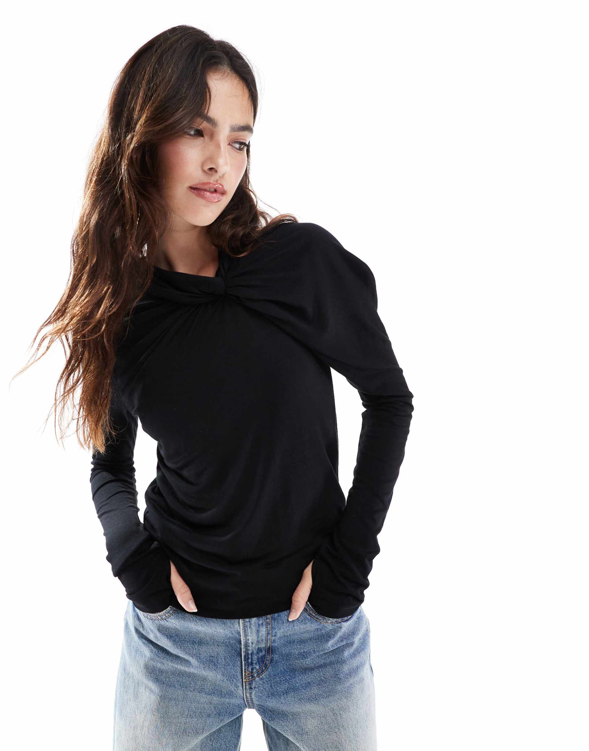scalpers asy knot long sleeve tee in black
