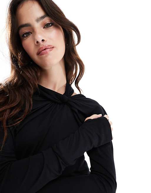 Knot Tee in Black Knot Tee in Black