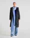 [Scalpers] Scalpers Bow Hoodie puffer coat in black M Black