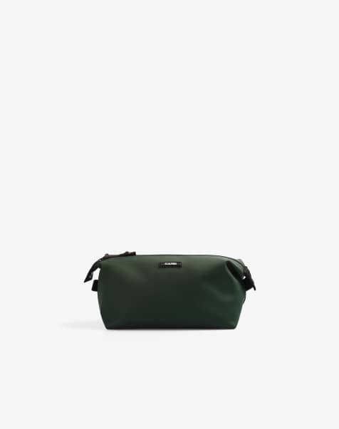 Scalpers Cooper travel case in dark khaki - view 1