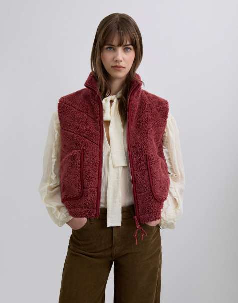 Scalpers - Gilet sans manches style sport en imitation peau de mouton - Rouge - view 1