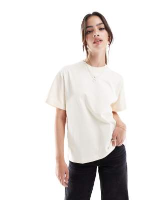 Heavy Solid Tee In Natural-White