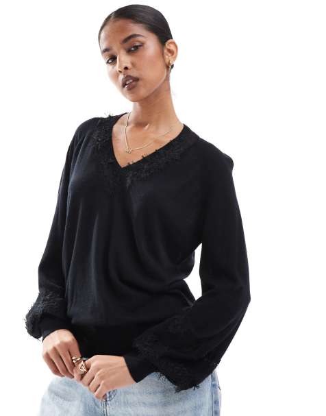 Scalpers – Lara – Pullover in Schwarz - view 1