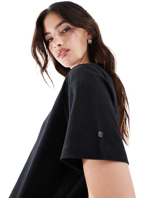 Knot Tee in Black Knot Tee in Black