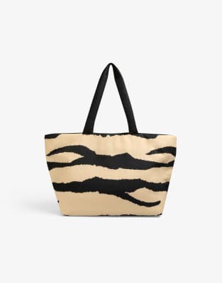 Scalpers Ny Printedzeb Bag In Multi