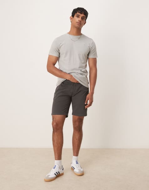 Scalpers Outfitters shorts in navy - view 1