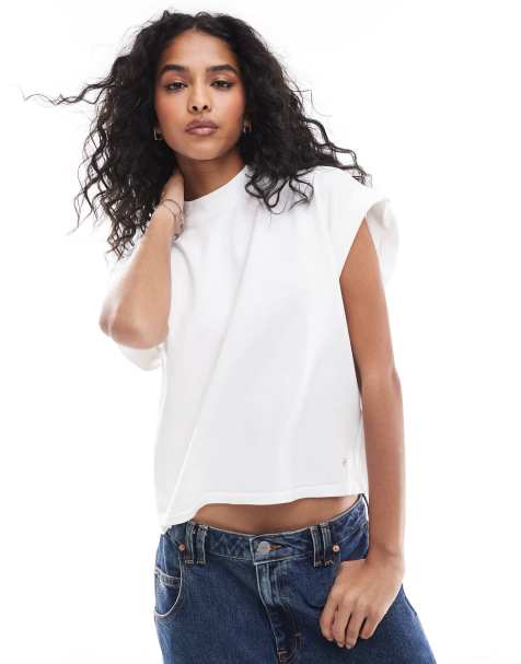 Scalpers - Perkin - T-shirt in wit - view 1