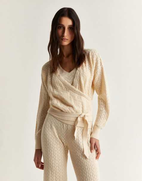 Scalpers – Pointelle-Strickjacke zum Wickeln in Ecru - view 1