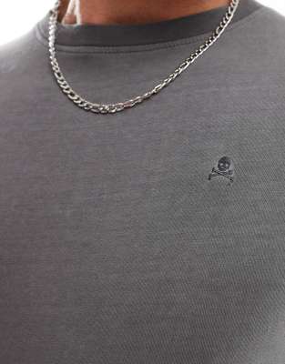 Scalpers Skull Tee In Gray