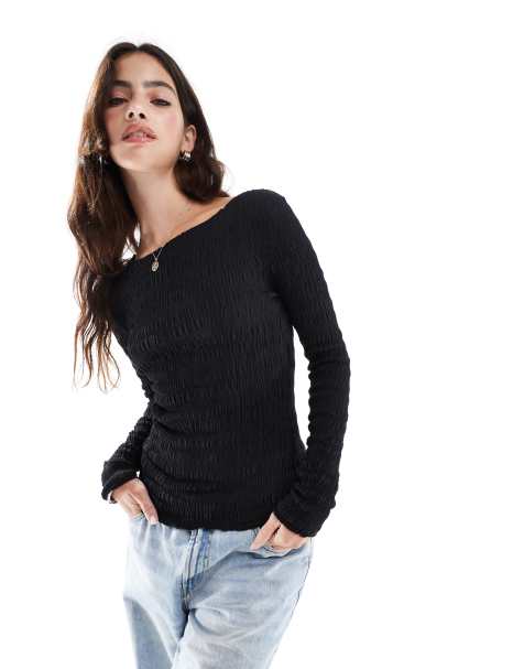 Scalpers Wrinkle Long Sleeve Tee In Black - view 1