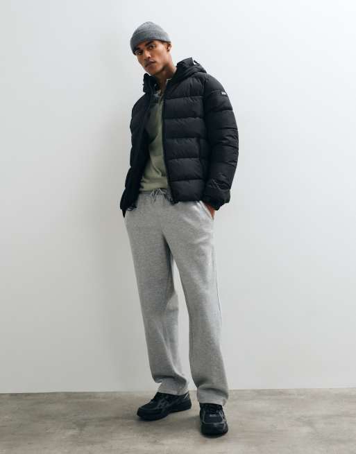Schott hooded puffer jacket in black, 2 of 5