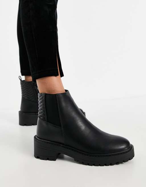 Schuh boots store