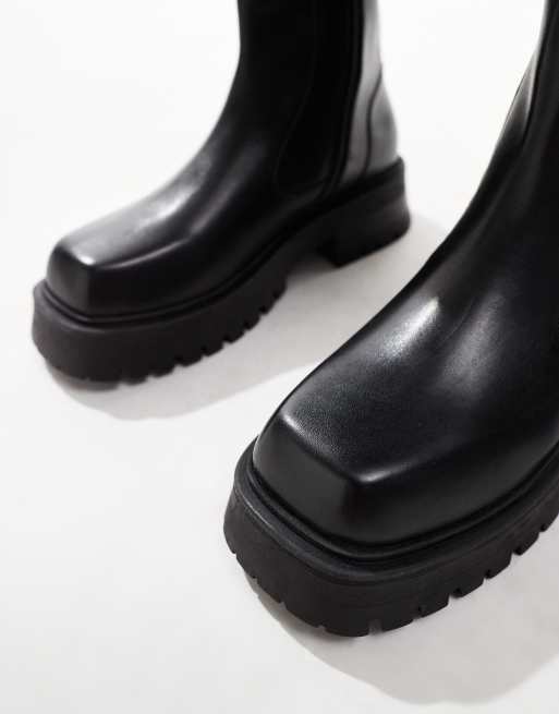 schuh Alicia chunky ankle boots in black leather, 4 of 4