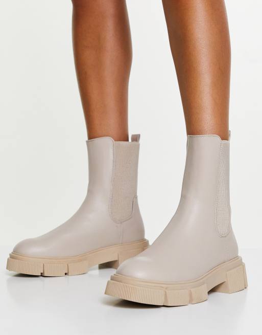 Beige shop chunky boots