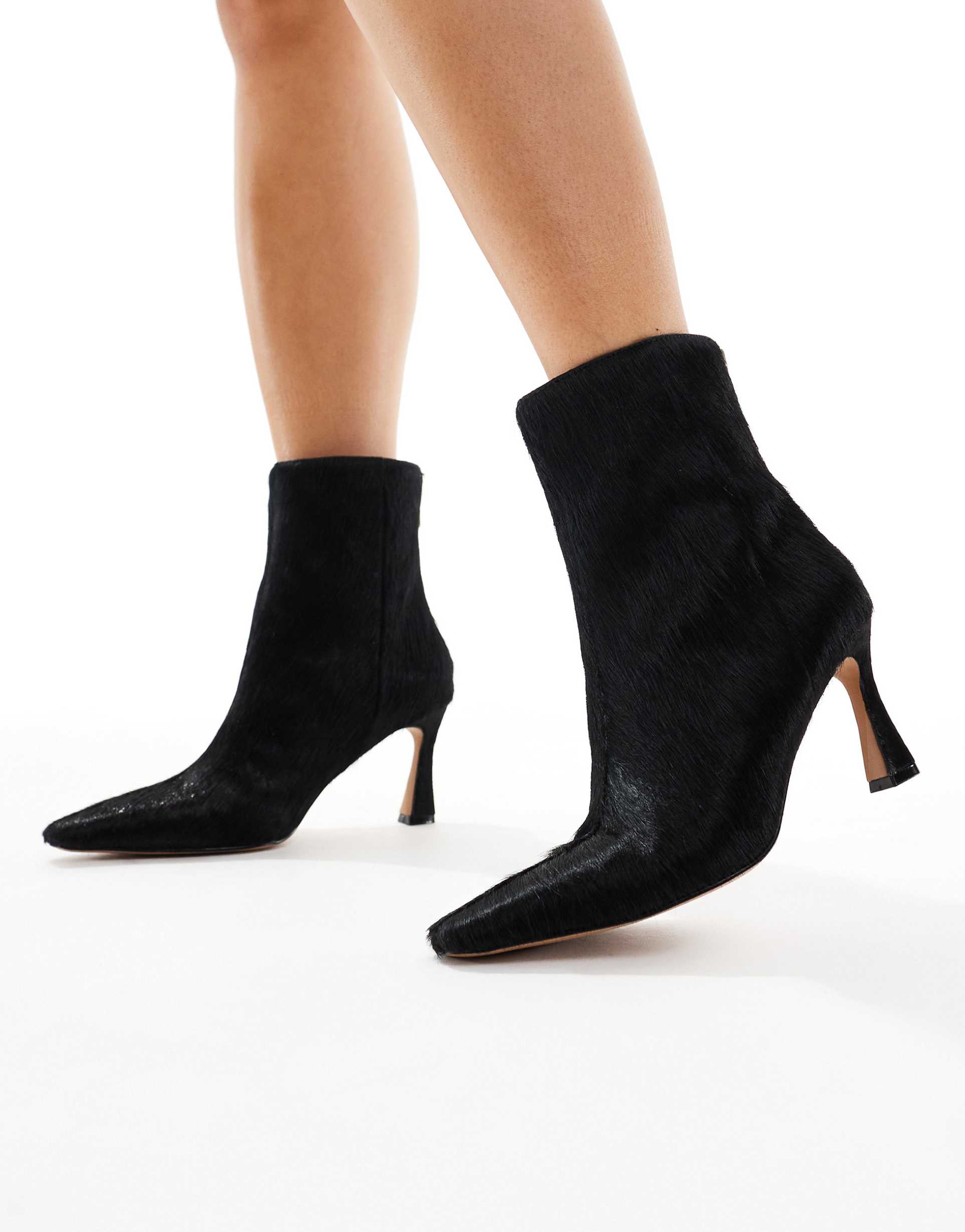 schuh bambi heeled mid ankle boots in black cow hair
