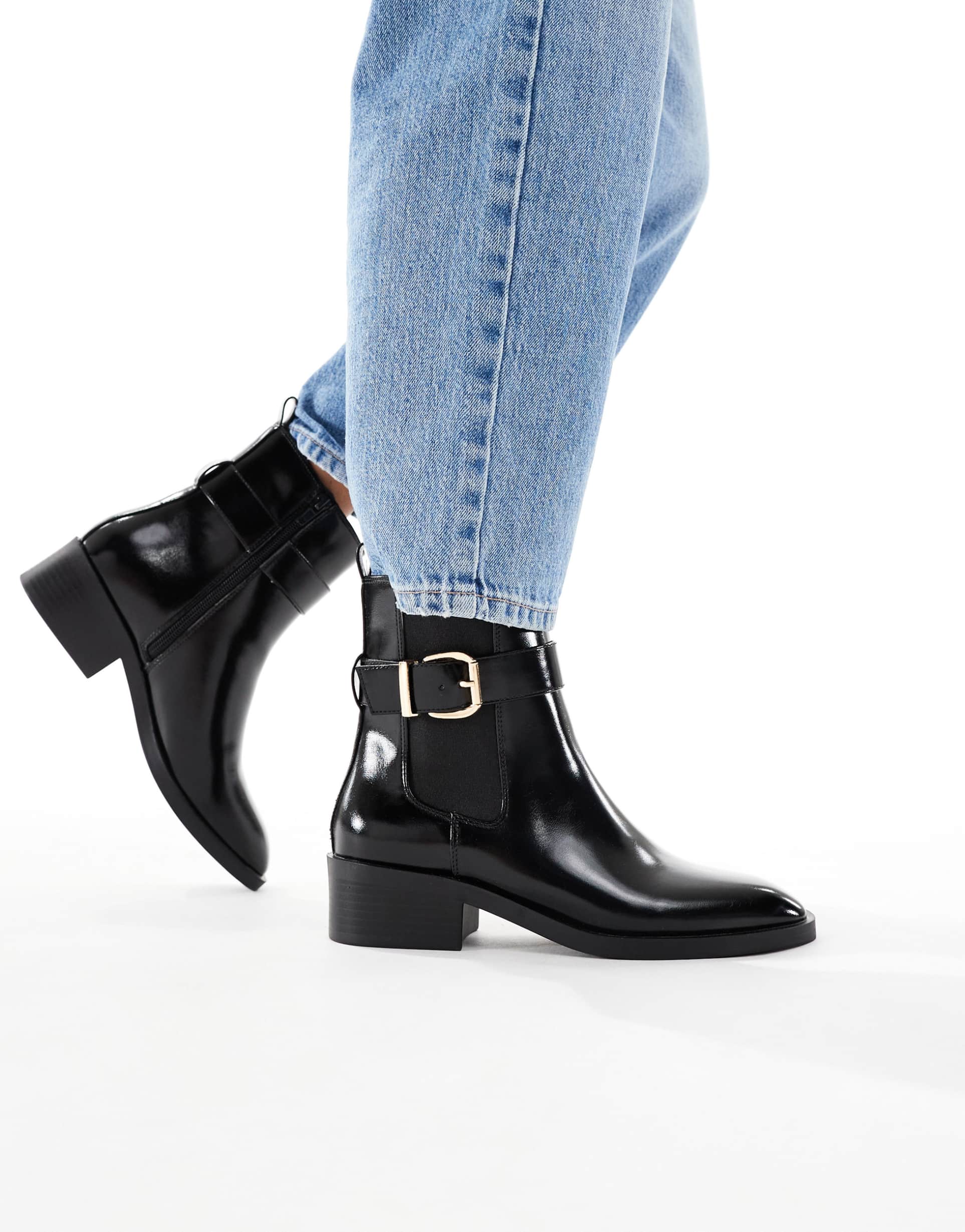 schuh cadie buckle detail heeled chelsea boots in black