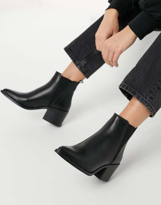 schuh Charlotte mid heeled ankle boot in black, 2 of 4