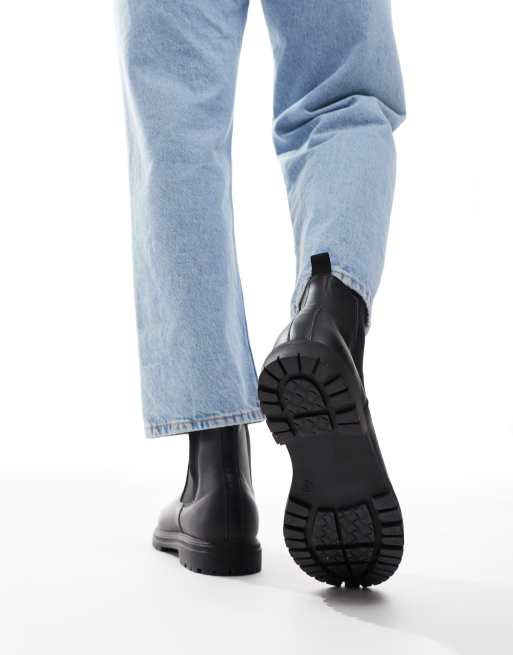 schuh Dalton Chelsea boots in black, 2 of 4
