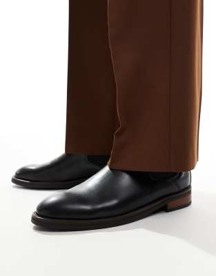 Damon chelsea boots in black