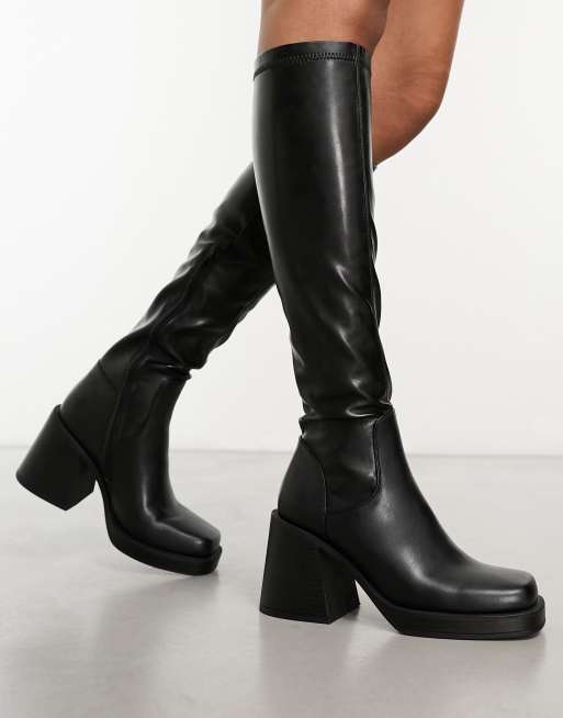 Des bottes online noires