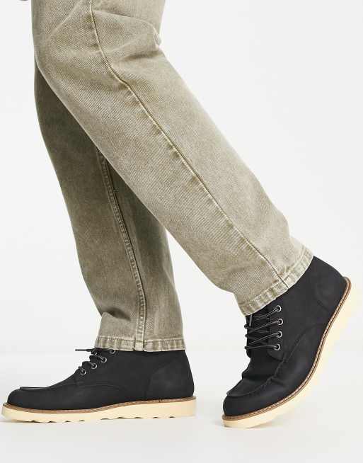Dash boots top