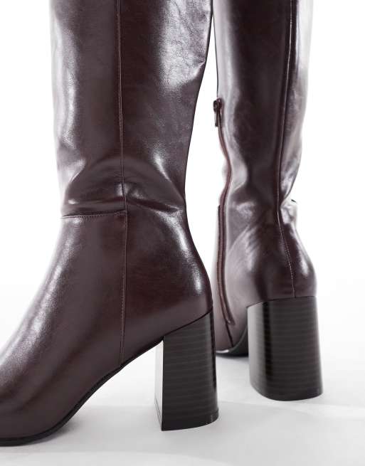 schuh Devlin heeled knee boots in burgundy