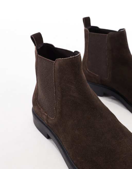 schuh – Dice – Czekoladowe zamszowe botki sztyblety z okrągłymi noskami, 4 z 4