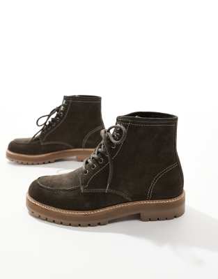 Schuh Django Chukka Boots In Gray