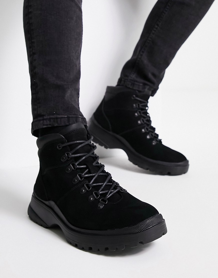 dustin chunky lace up boots in microsuede-Black