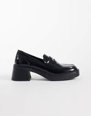 Schuh Lavishly Heeled Shoes In Black