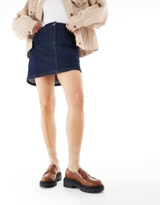 Schuh Lawson Chunky Loafer In Brown