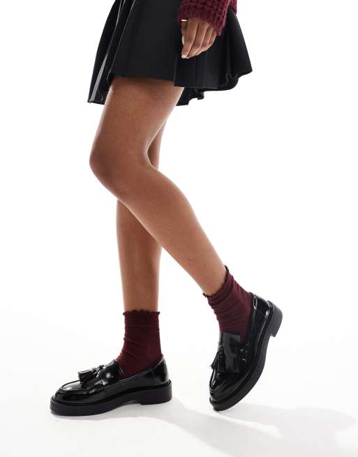 schuh Lawton tassel loafers in black, 4 of 4