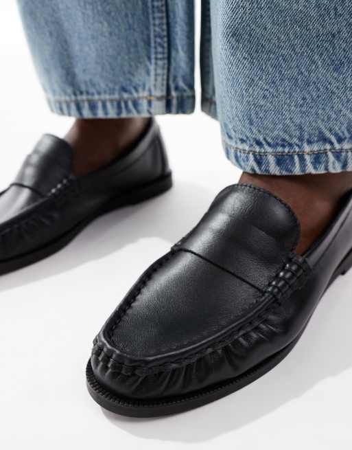 schuh Lea loafers in leather vintage wash black