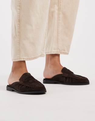  Leeds rouched mule loafer  suedette