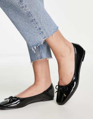 SCHUH SCHUH LEIGH BALLET FLATS WITH BOW IN BLACK PATENT