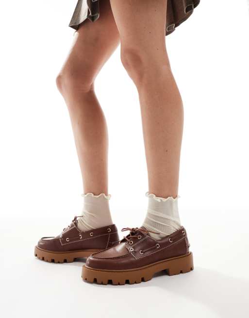 schuh Leora chunky boat shoes in tan