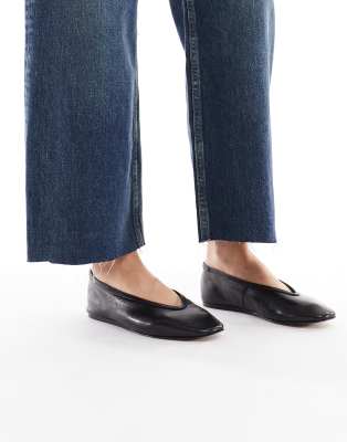 schuh - Lessie - Leder-Ballerinas in Schwarz mit hohem Schuhblatt