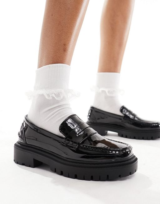 schuh - Lexis - Loafers met dikke zool in zwart lakleer