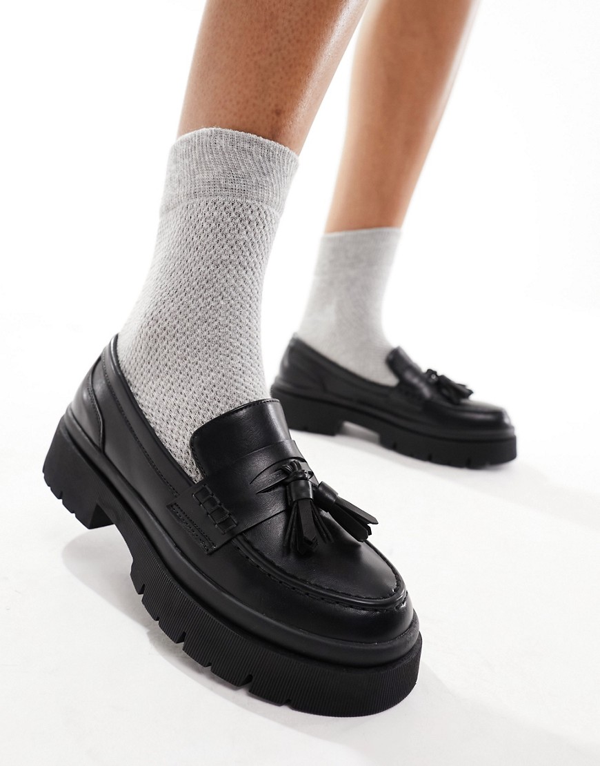 Schuh Leyton Chunky Loafers In Black