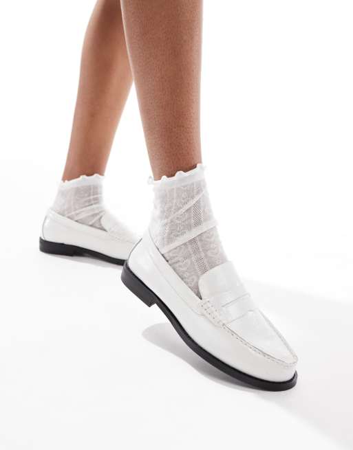 schuh Lillian penny loafers in white crinkle leather, 3 of 4