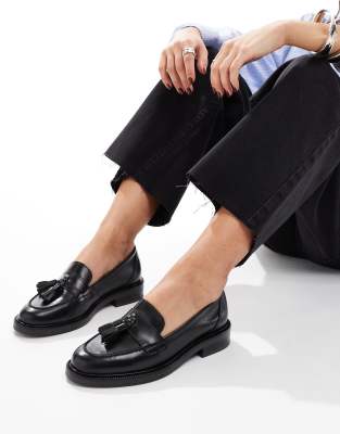 schuh - Lina - Leder-Loafer in Schwarz mit Quasten