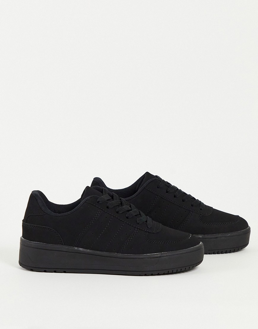 Schuh Magnet lace up trainers in black